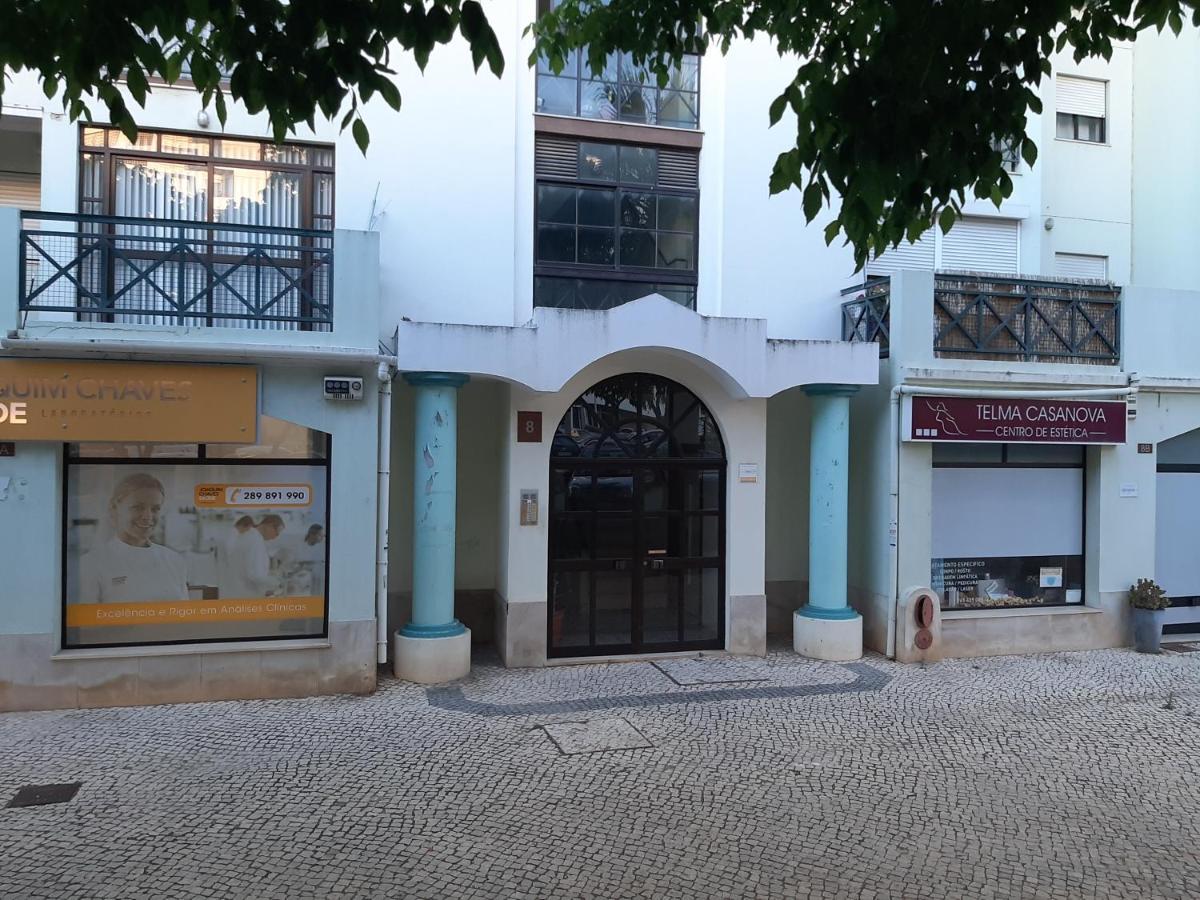 Ria Center Apartment - Left Faro Ngoại thất bức ảnh
